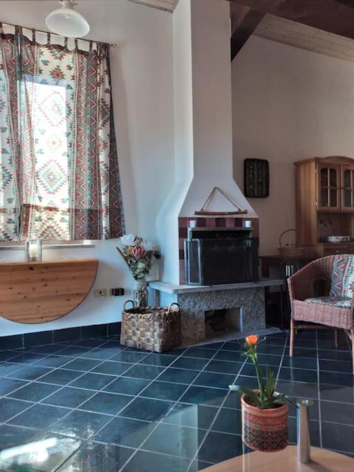Вілла Maison Al Nocino Стреза Екстер'єр фото